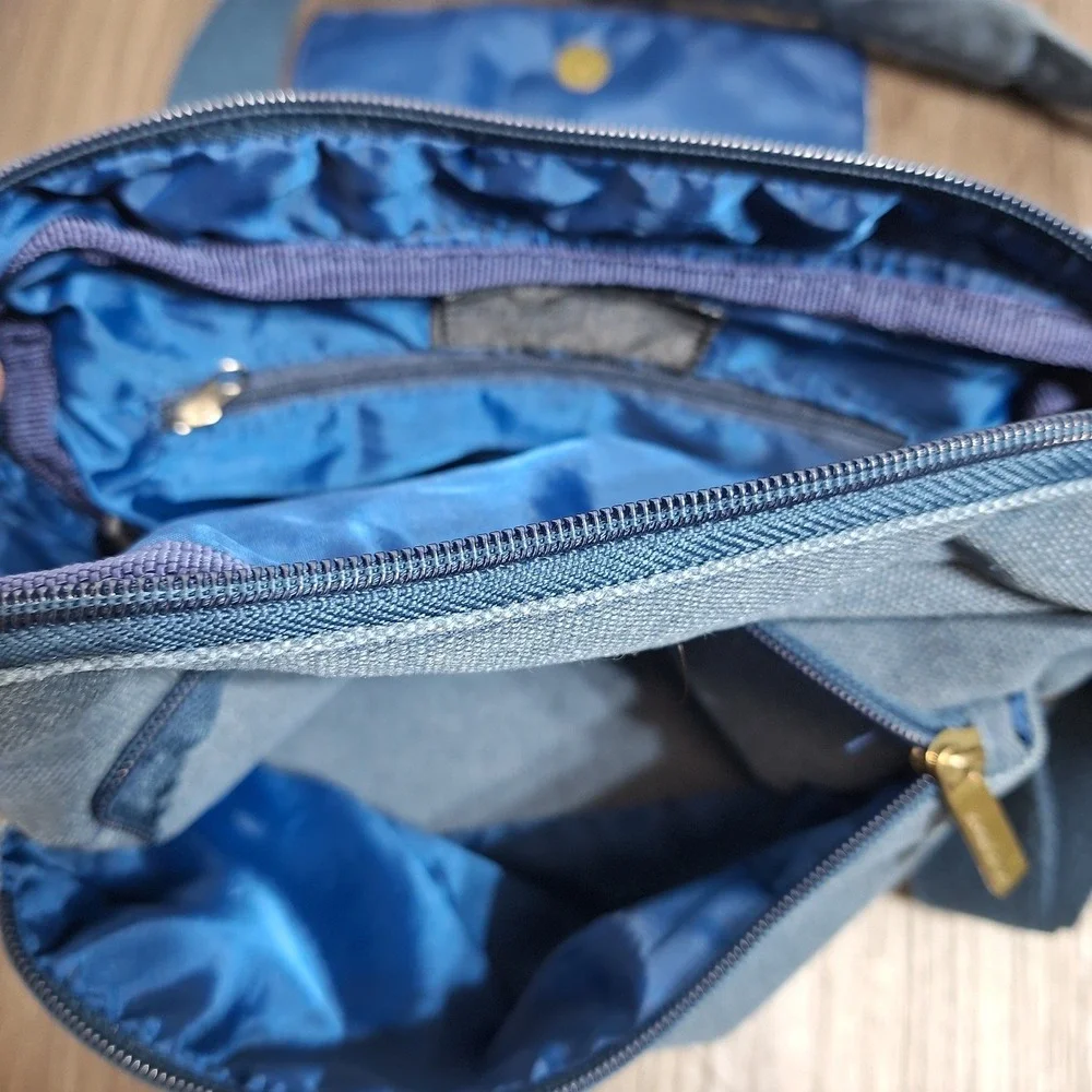 Robin Ruth Paris Messenger Bag Blue Canvas Crossbody Travel Souvenir Print